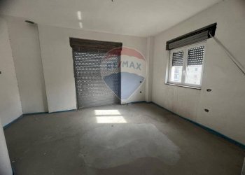 Stanza vuota - Villa Bifamiliare VIA ALCIDE DE GASPERI SNC, Corigliano-Rossano - foto 6