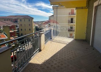 Balcone - Villa Bifamiliare VIA ALCIDE DE GASPERI SNC, Corigliano-Rossano - foto 8