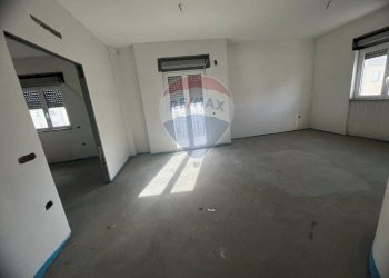 Stanza vuota - Villa Bifamiliare VIA ALCIDE DE GASPERI SNC, Corigliano-Rossano - foto 21