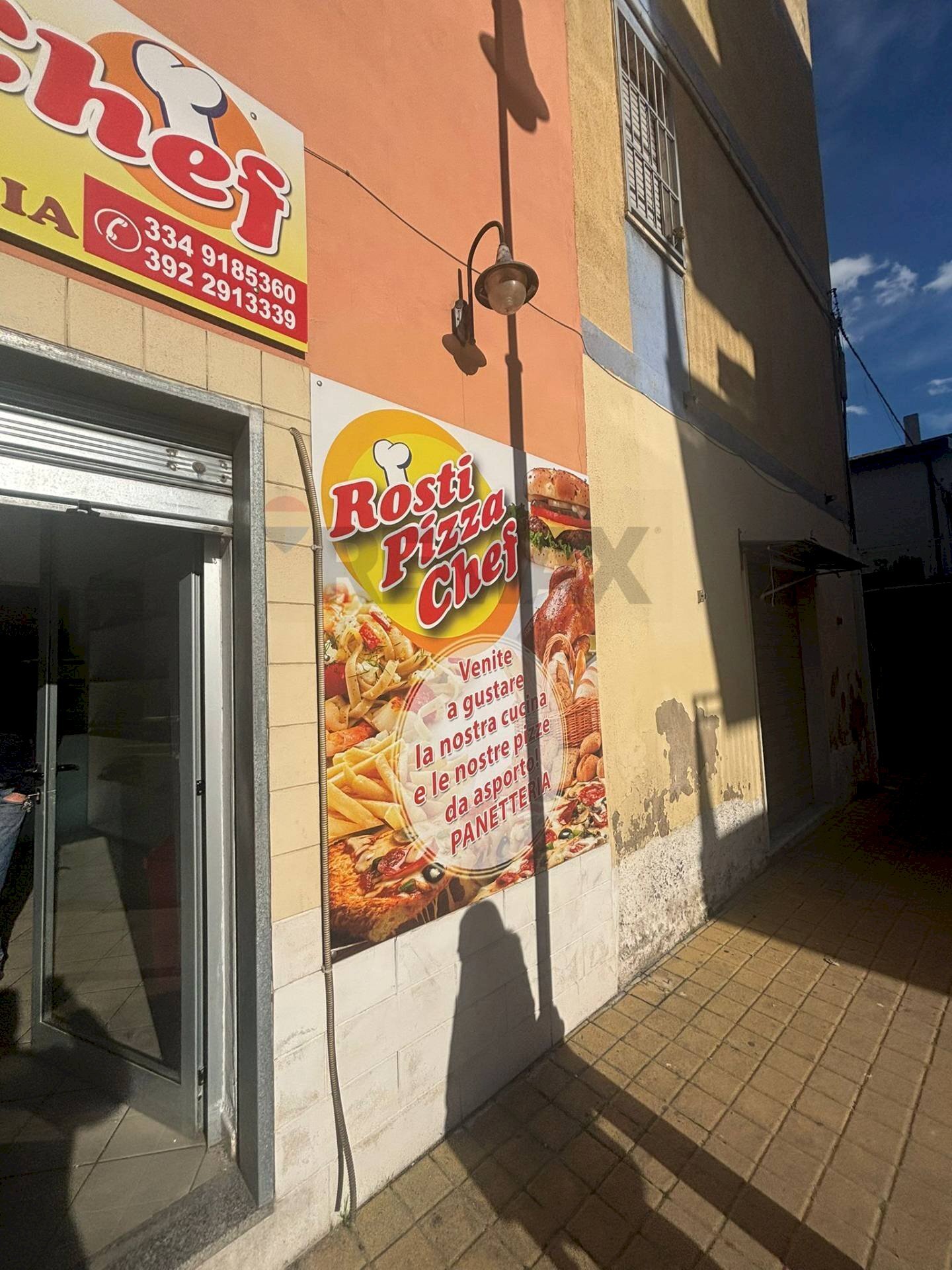 Edificio all\'aperto - Attività Commerciale viale salerno
 
44, Corigliano-Rossano - foto 3