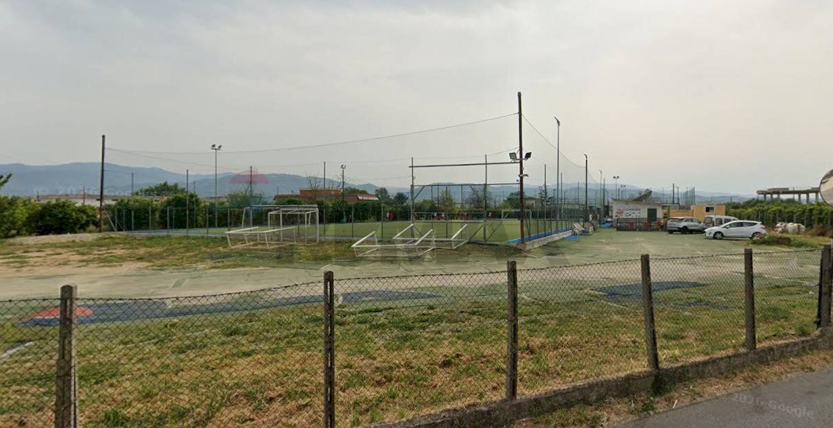 Edificio all\'aperto - Attività Commerciale Via Barletta
130, Corigliano-Rossano - foto 2