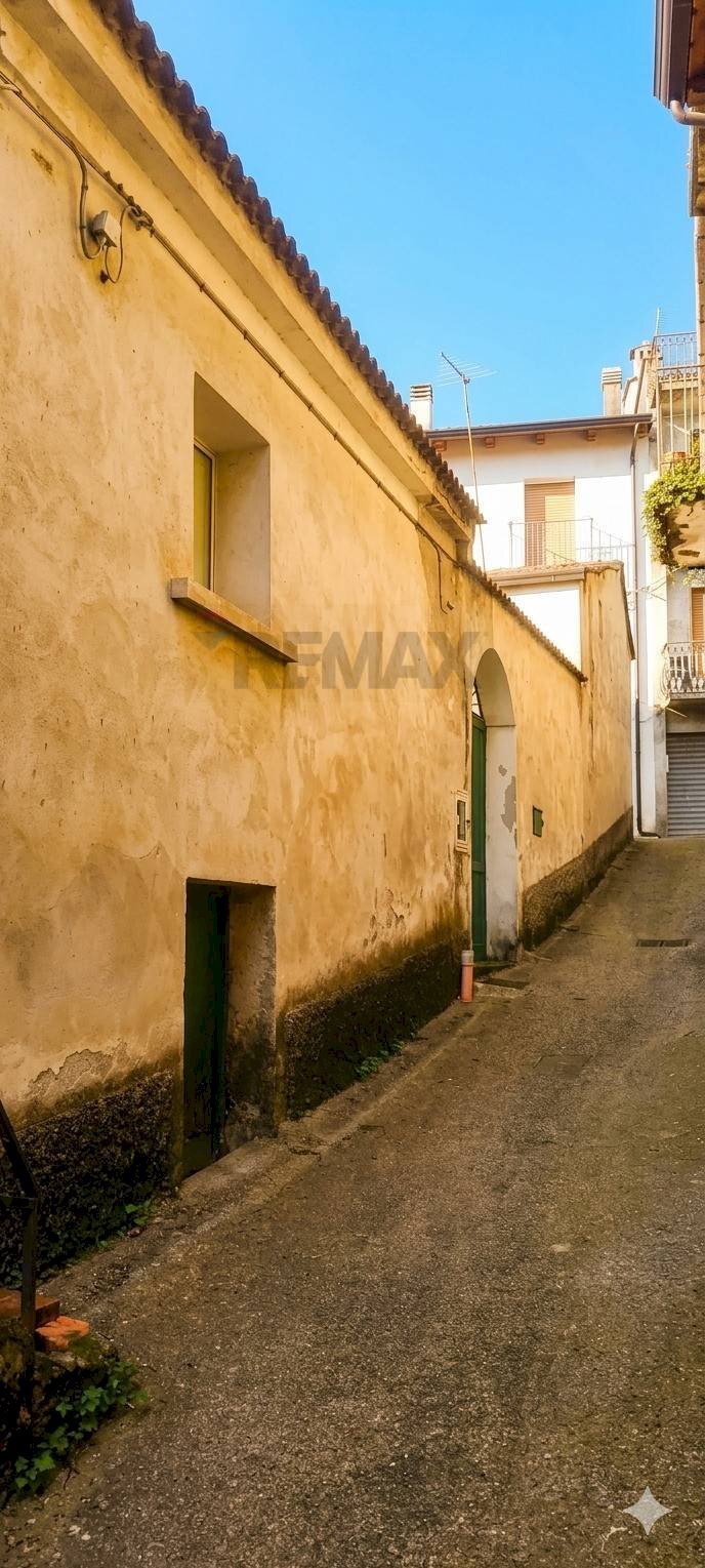 Casa all\'aperto - Casa indipendente Via Vico 2 Can. F. S. Mascaro, Serrastretta - foto 1