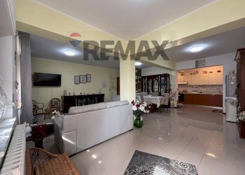 Soggiorno - Casa semi indipendente Contrada Cuccio, San Giorgio Albanese - foto 3