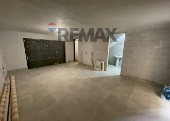 Stanza vuota - Casa indipendente Via Monte Bianco
 
19, Corigliano-Rossano - foto 1