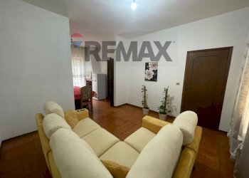 Soggiorno - Casa indipendente Via Monte Bianco
 
19, Corigliano-Rossano - foto 6