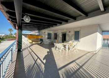 Veranda - Trilocale via Rosa dei Venti
 
2, Manfredonia - foto 1