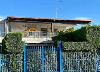 Esterno - Trilocale via Rosa dei Venti
 
2, Manfredonia - foto 2