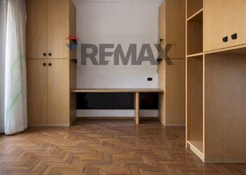 Camera / camera da letto - Quadrilocale via cenisio
 
50, Milano - foto 18