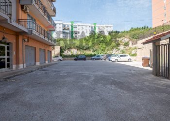 Edificio all\'aperto - Quadrilocale Largo Luciano Russo
 
1/a, Siracusa - foto 45