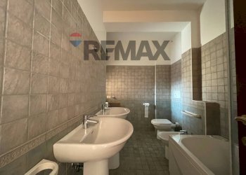 Bagno - Trilocale Via A. Colagrande, L'Aquila - foto 5