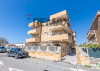 Edificio all\'aperto - Trilocale Via Torralba, Fiumicino - foto 36