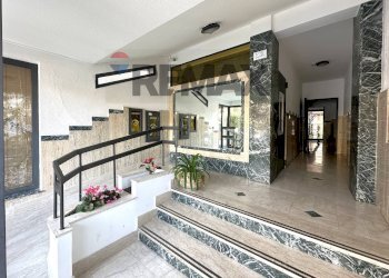 Scale - Appartamento Via Filippo Paruta
 
10/F, Palermo - foto 26