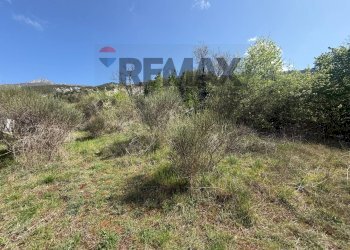 Vista delle montagne - Terreno edificabile Via Monte Omo, Pizzoli - foto 17