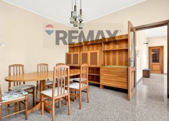 Sala da pranzo - Trilocale VIA IV NOVEMBRE
 
766, Caronno Pertusella - foto 5