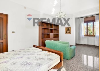 Camera / camera da letto - Trilocale VIA IV NOVEMBRE
 
766, Caronno Pertusella - foto 8