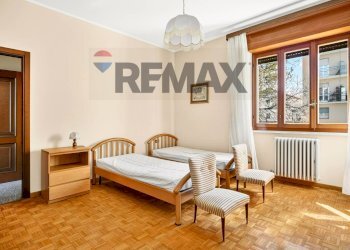 Camera / camera da letto - Trilocale VIA IV NOVEMBRE
 
766, Caronno Pertusella - foto 15