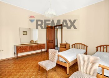 Camera / camera da letto - Trilocale VIA IV NOVEMBRE
 
766, Caronno Pertusella - foto 16