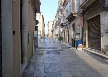 Edificio all\'aperto - Bilocale S.Giovanni
 
13, Chiaramonte Gulfi - foto 1