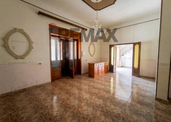 Stanza vuota - Casa semi indipendente Via San Pietro in Lama
 
94, Lequile - foto 4