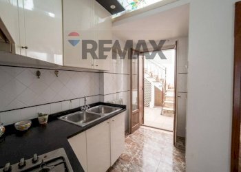 Cucina - Casa semi indipendente Via San Pietro in Lama
 
94, Lequile - foto 9