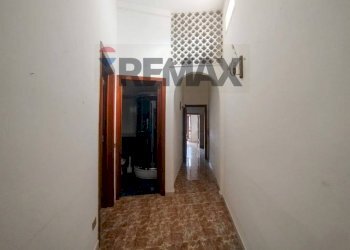 Hall / corridoio - Casa semi indipendente Via San Pietro in Lama
 
94, Lequile - foto 15