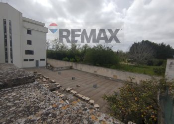 Edificio all\'aperto - Casa semi indipendente Via San Pietro in Lama
 
94, Lequile - foto 37