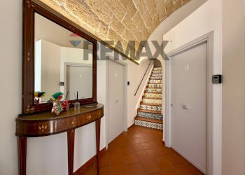 Hall / corridoio - Independent house Via Ruggero Settimo
 
22, Terrasini - photo 3