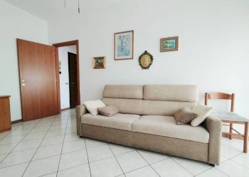 Salone - Appartamento via Aquileia, 77, Baranzate - foto 2