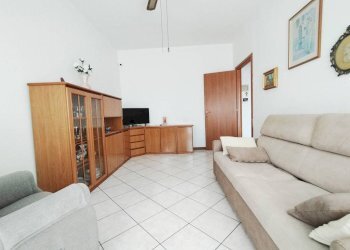 Salone - Appartamento via Aquileia, 77, Baranzate - foto 3