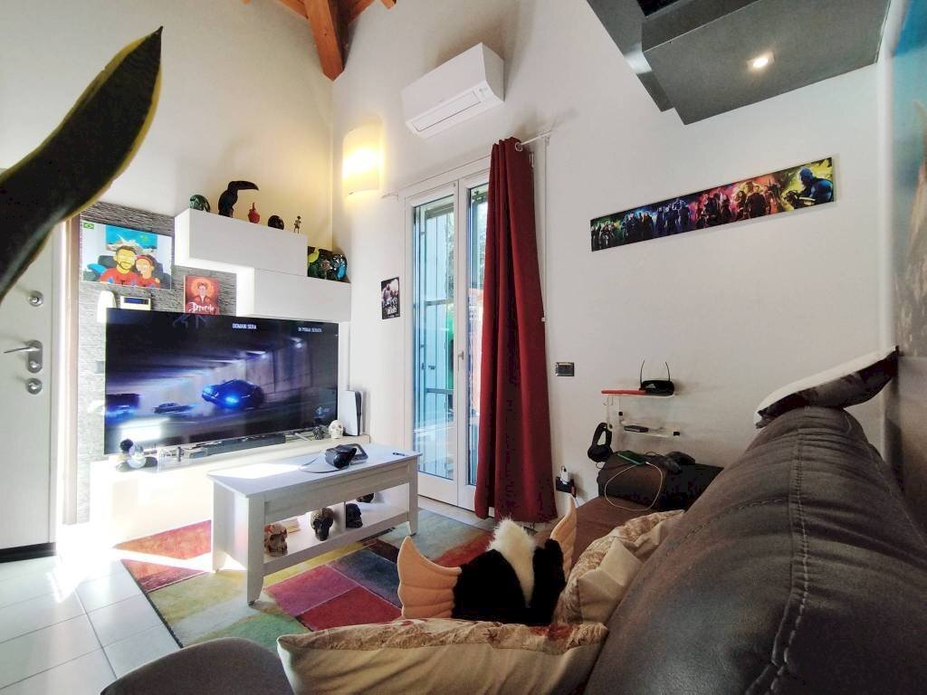 Salone - Bilocale via Aspromonte, Rho - foto 3