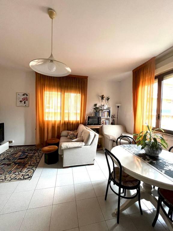 Salone - Bilocale via Martinengo Cesaresco, Brescia - foto 2