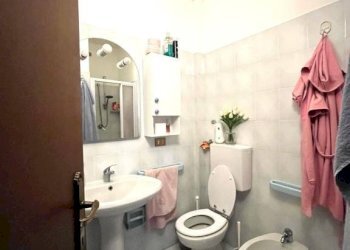 Bagno - Bilocale via Martinengo Cesaresco, Brescia - foto 17