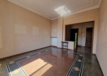 Soggiorno - Quadrilocale corso Monte Grappa, 10, Genova (zona San Fruttuoso) - foto 4