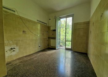 Cucina - Quadrilocale corso Monte Grappa, 10, Genova (zona San Fruttuoso) - foto 5