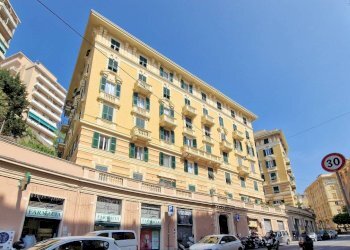 Facciata - Quadrilocale corso Monte Grappa, 10, Genova (zona San Fruttuoso) - foto 30