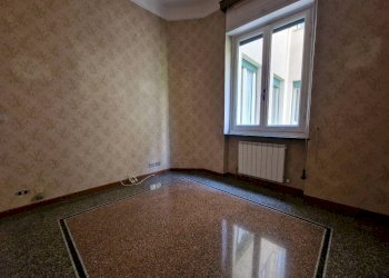 Camera da letto - Quadrilocale corso Monte Grappa, 10, Genova (zona San Fruttuoso) - foto 34