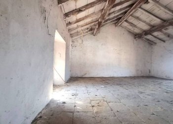 Stanza non arredata - Rustico Mombaruzzo - foto 12