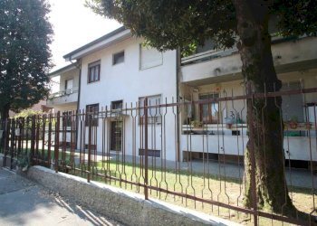 Facciata - Trilocale via Giuseppe Giusti, Rozzano - foto 1