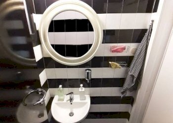 Bagno - Parrucchieri Uomo - Donna via dell'Indipendenza, Bologna (zona Irnerio) - foto 21