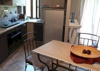 Cucina - Appartamento via Valtiglione, Isola d'Asti - foto 3