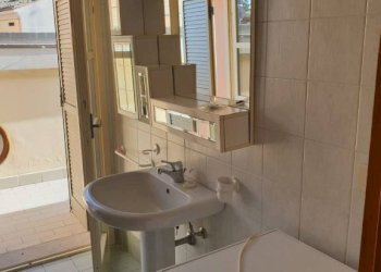 Bagno - Two-room apartment via Mantova, 5/1, Parma (neighborhood San Lazzaro) - photo 11