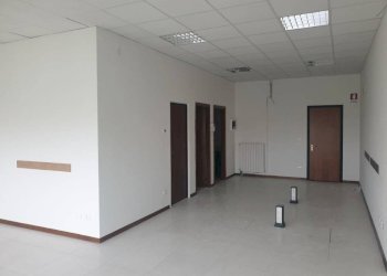 Interno non residenziale - Ufficio via dei Muratori, 4, Parma - foto 13
