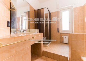 Bagno - Trilocale via Angelo Carrara, Genova (zona Quarto) - foto 11