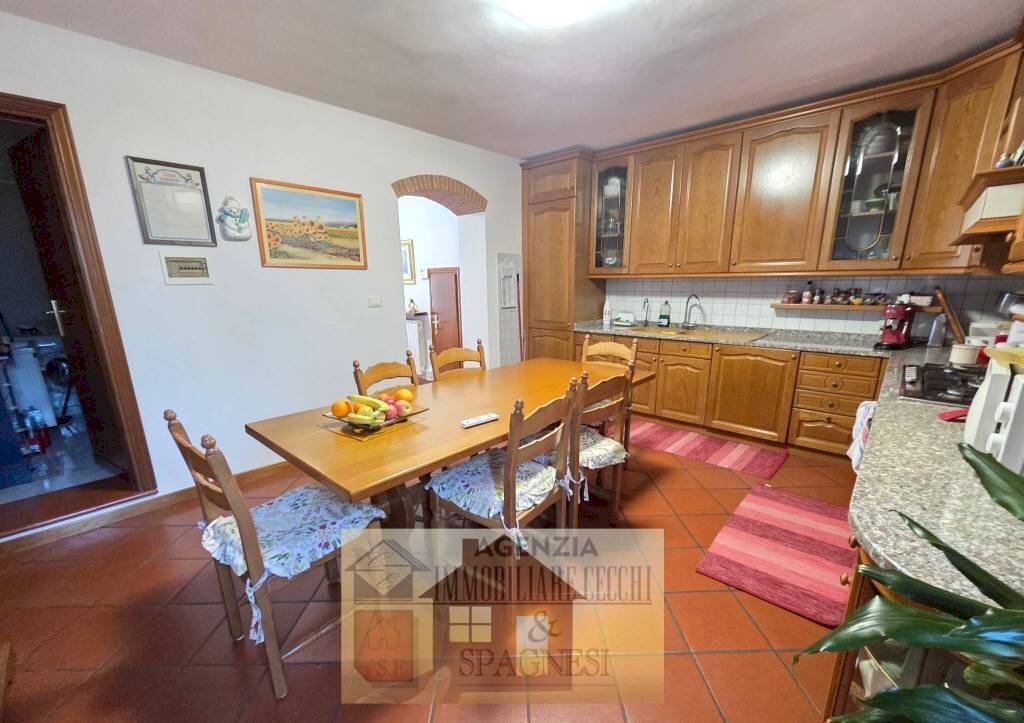 Cucina - Trilocale via Castelletti, Signa - foto 3