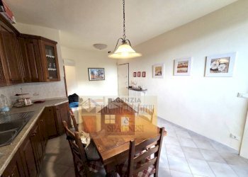 Cucina - Trilocale via Castelletti, Signa - foto 11