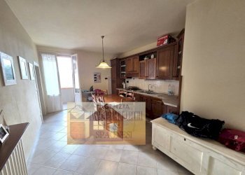 Cucina - Trilocale via Castelletti, Signa - foto 14