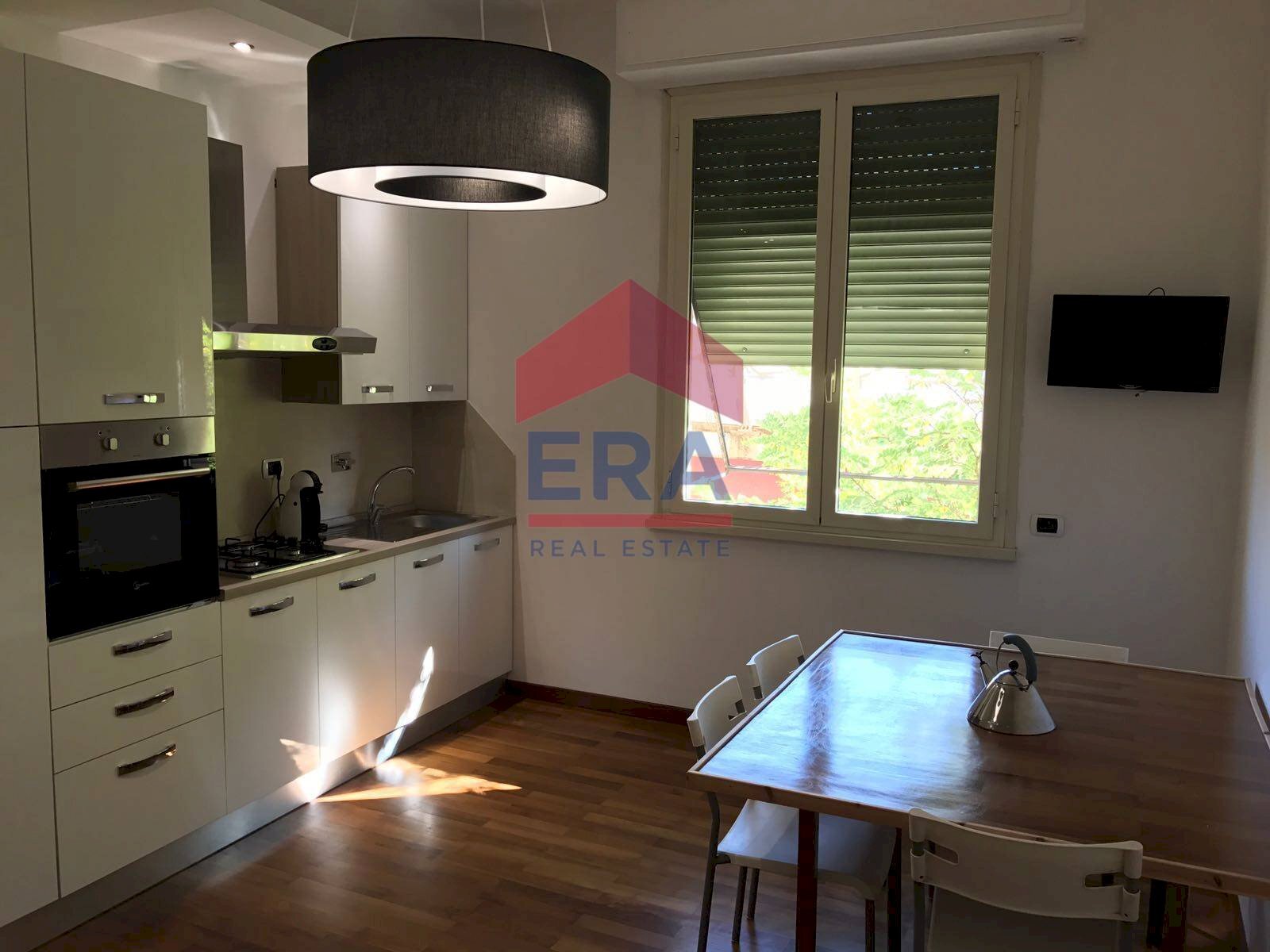 SOGGIORNO CON ANGOLO COTTURA - Three-room apartment via degli ausoni, Roma - photo 1