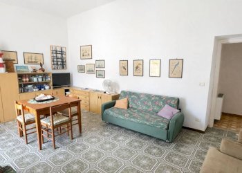 Salone - Trilocale via Adua, 8, Anzio - foto 1