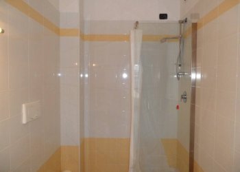 Bagno - Appartamento via del Perugino, 90, Fiumicino - foto 10