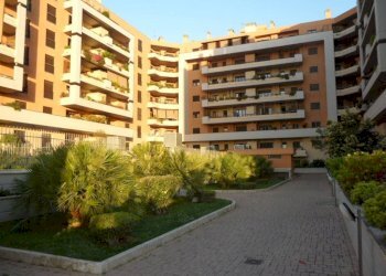 Cortile interno - Three-room apartment via del Perugino, 90, Fiumicino - photo 20